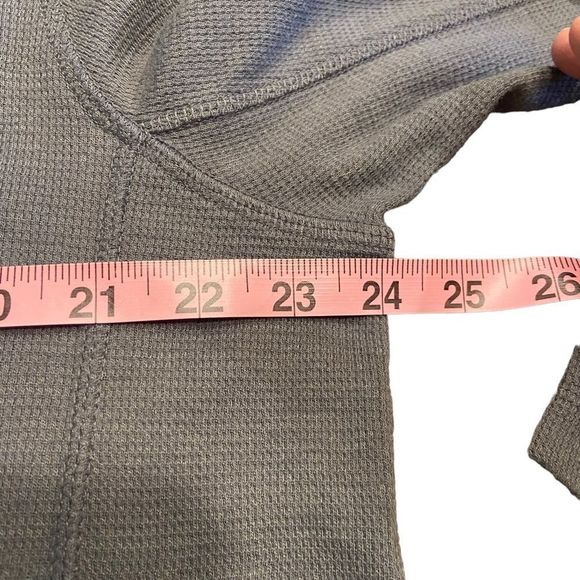 Magellan Outdoors Classic Fit Moisture Wicking Long Sleeve Shirt Size XL - Picture 3 of 9